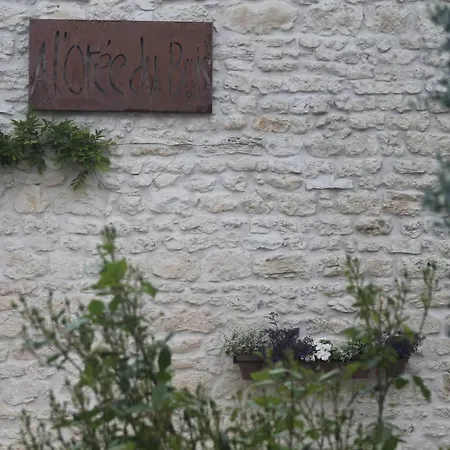 Nocleg ze śniadaniem A L'oree Du Bois