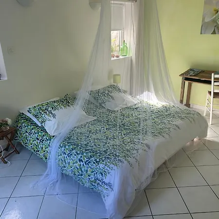 Nocleg ze śniadaniem A L'oree Du Bois 3*