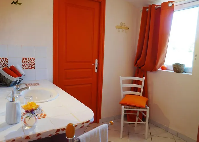 A L'oree Du Bois Bed & Breakfast 3*