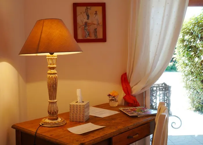 Bed & Breakfast A L'oree Du Bois Rétaud